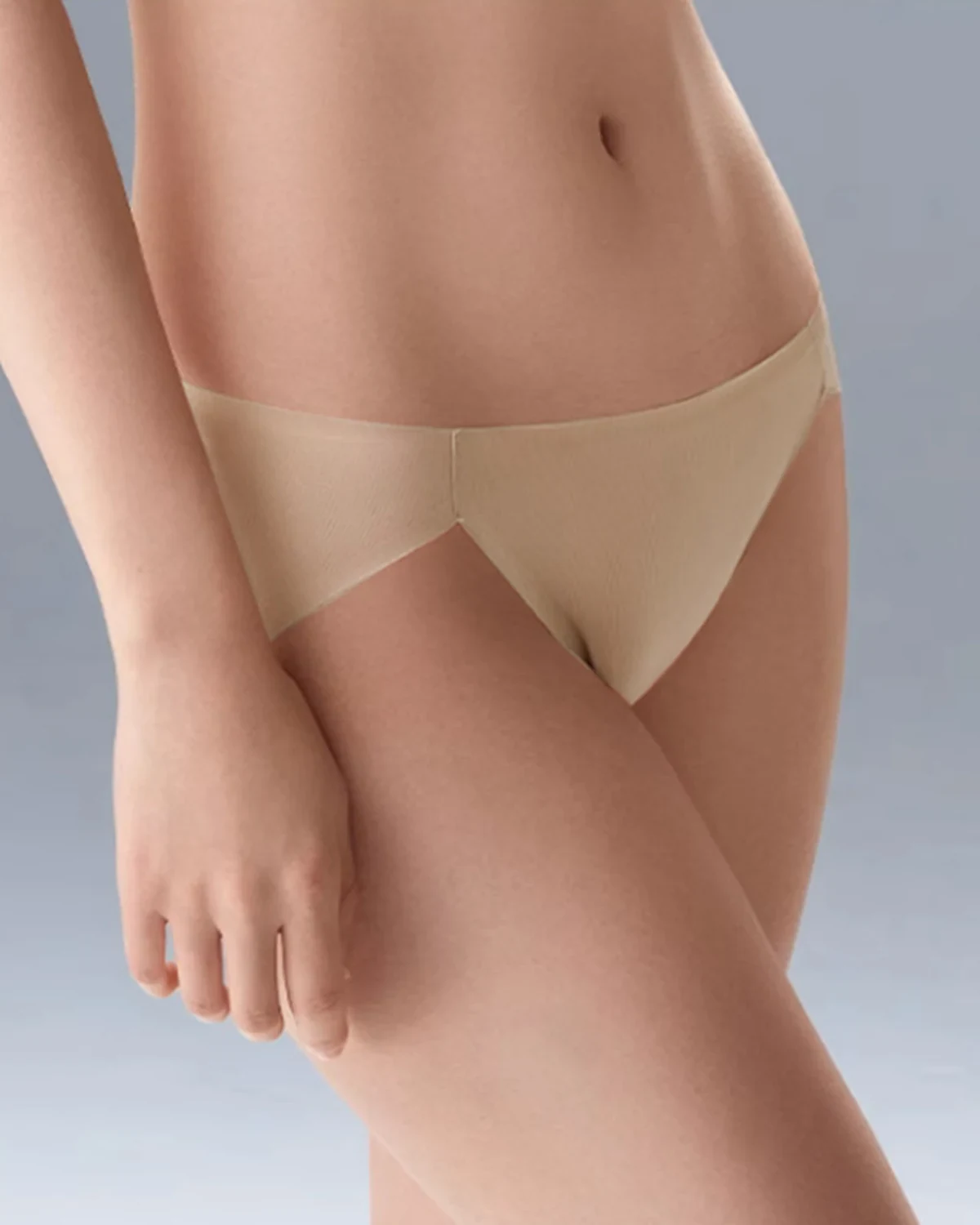 3-Pack One-Piece Seamless Low-Rise Quick-Dry Panties, High-Stretch Lightweight Breathable Bare-Feel Bikini Briefs for Women