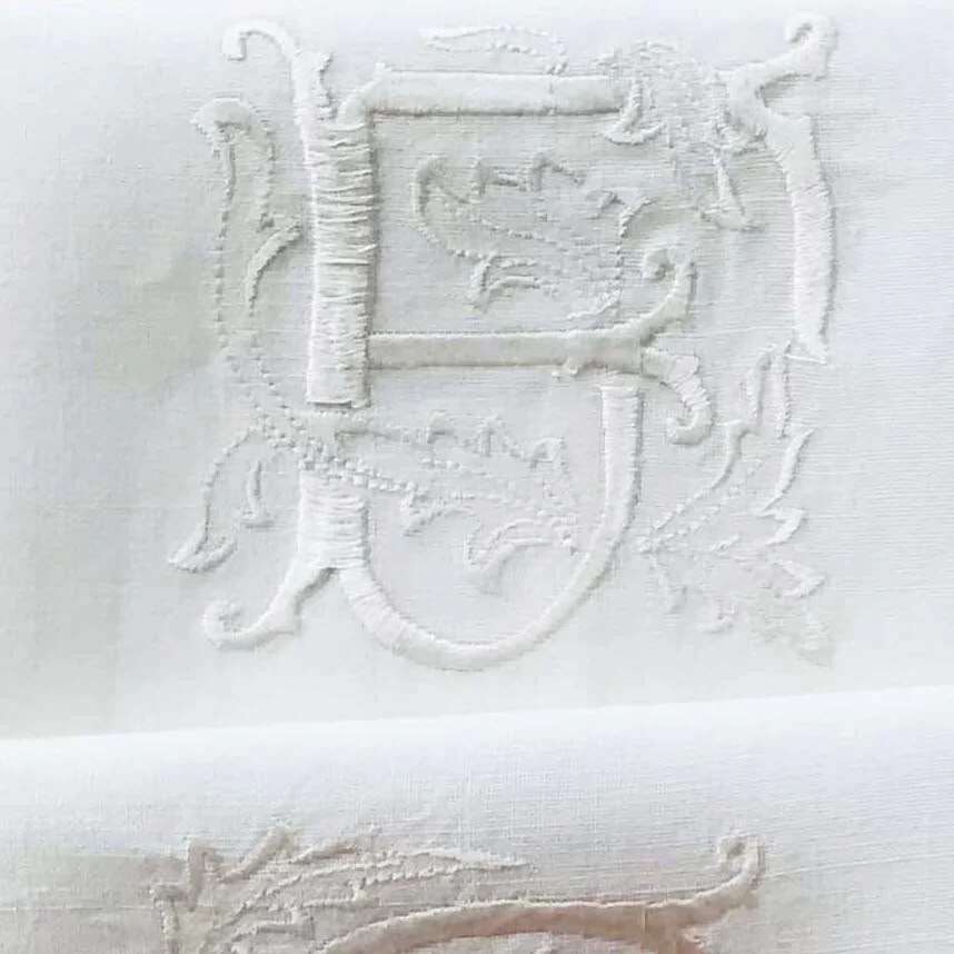 HULIANFU Letters Embroidery  Table Napkin  White Wedding Party Holiday  Decorative  Towel  Rectangular  Hand Towels - Deanwangkt