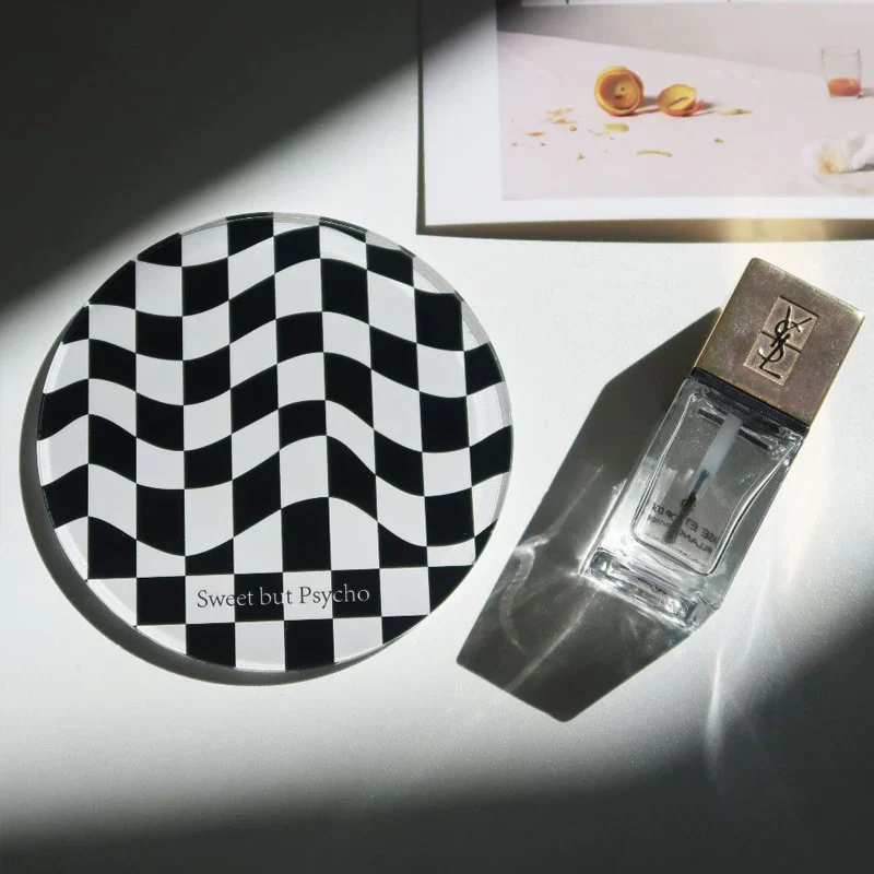 HULIANFU Nordic Ins Coffee Shop Simple Chessboard Lattice Acrylic Coaster Model Room Soft Photo Props Home Decoration - Deanwangkt