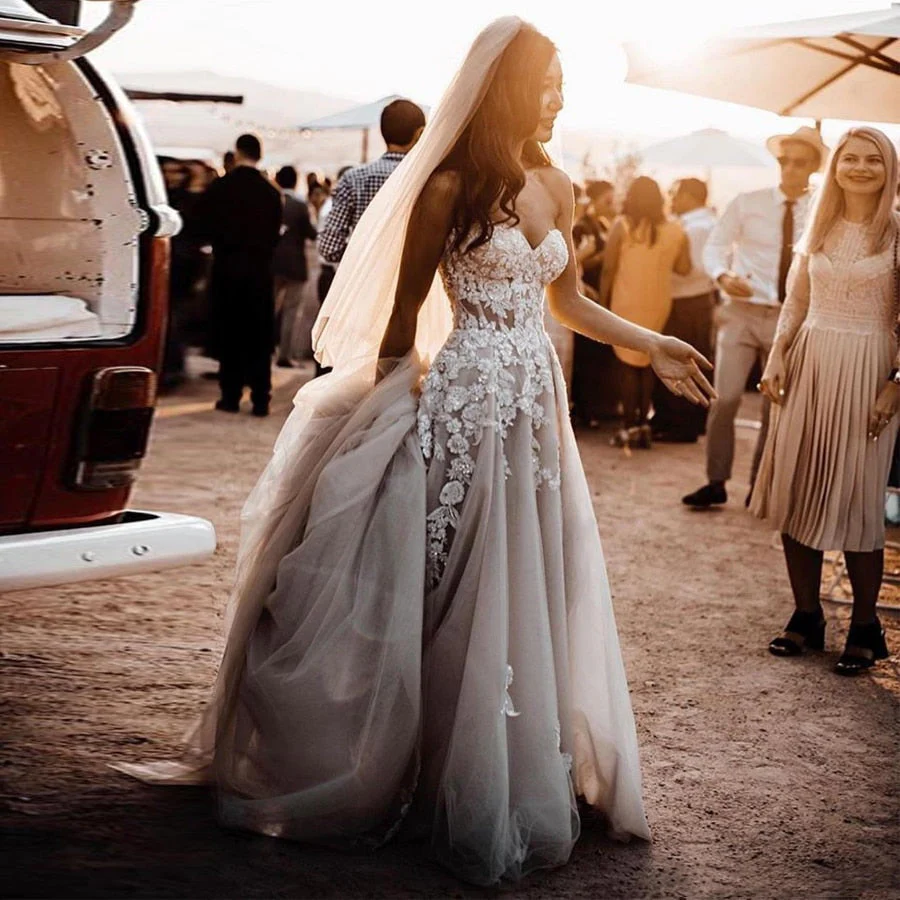 hulianfu Sheer Lace 3D Flowers Applique Wedding Dresses Strapless Split Tulle Dark Grey Silver Beach Boho Bridal Gowns with Crystals - Deanwangkt