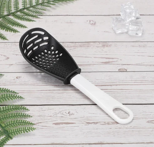 HULIANFU New Soup Spoon Long Handle Kitchen Strainer Solid Color Cooking Colander Kitchen Scoop Plastic Tableware Colander Hot - Deanwangkt
