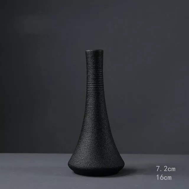 HULIANFU New Black Ceramic Small Vase Home Decoration Crafts Tabletop Ornament Simplicity Japanese-style Decoration - Deanwangkt