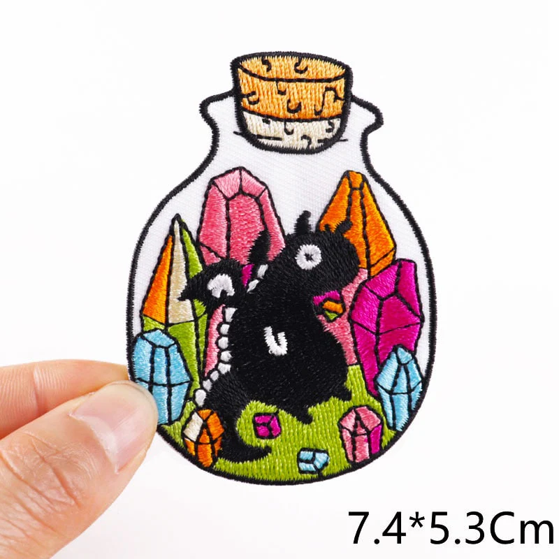 HULIANFU Van Gogh Embroidered Patches on Clothes DIY Cartoon Wave Applique Clothing Thermoadhesive Patches for Clothing DIY - Deanwangkt
