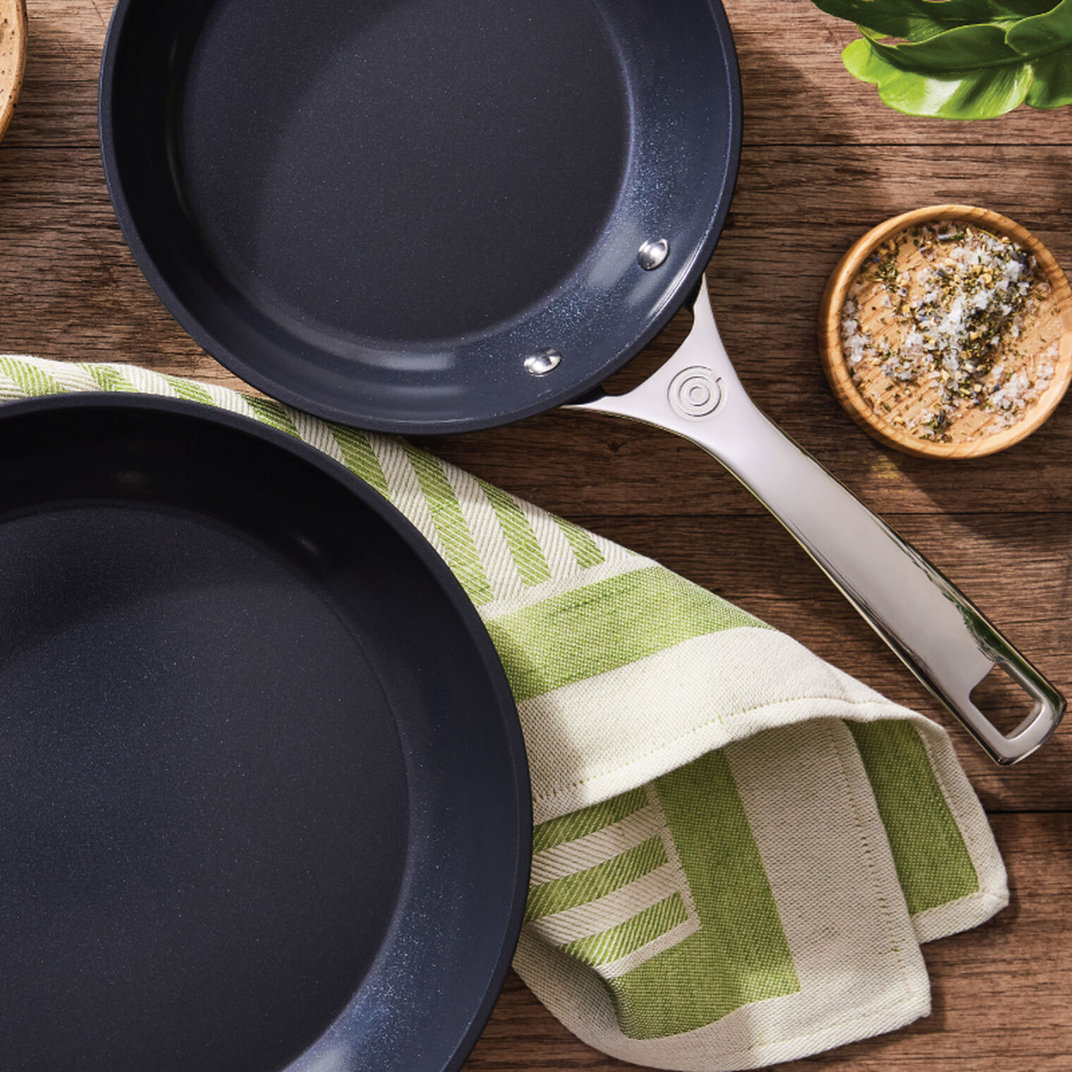 Essential Non-stick Ceramic Fry Pan