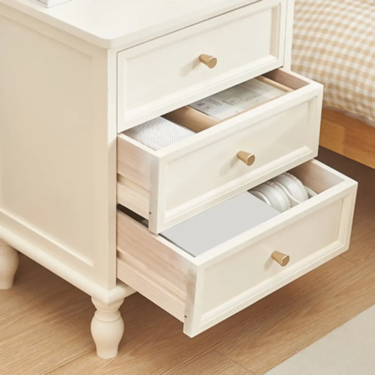Classic Pure White Wood 3-Drawer Nightstand