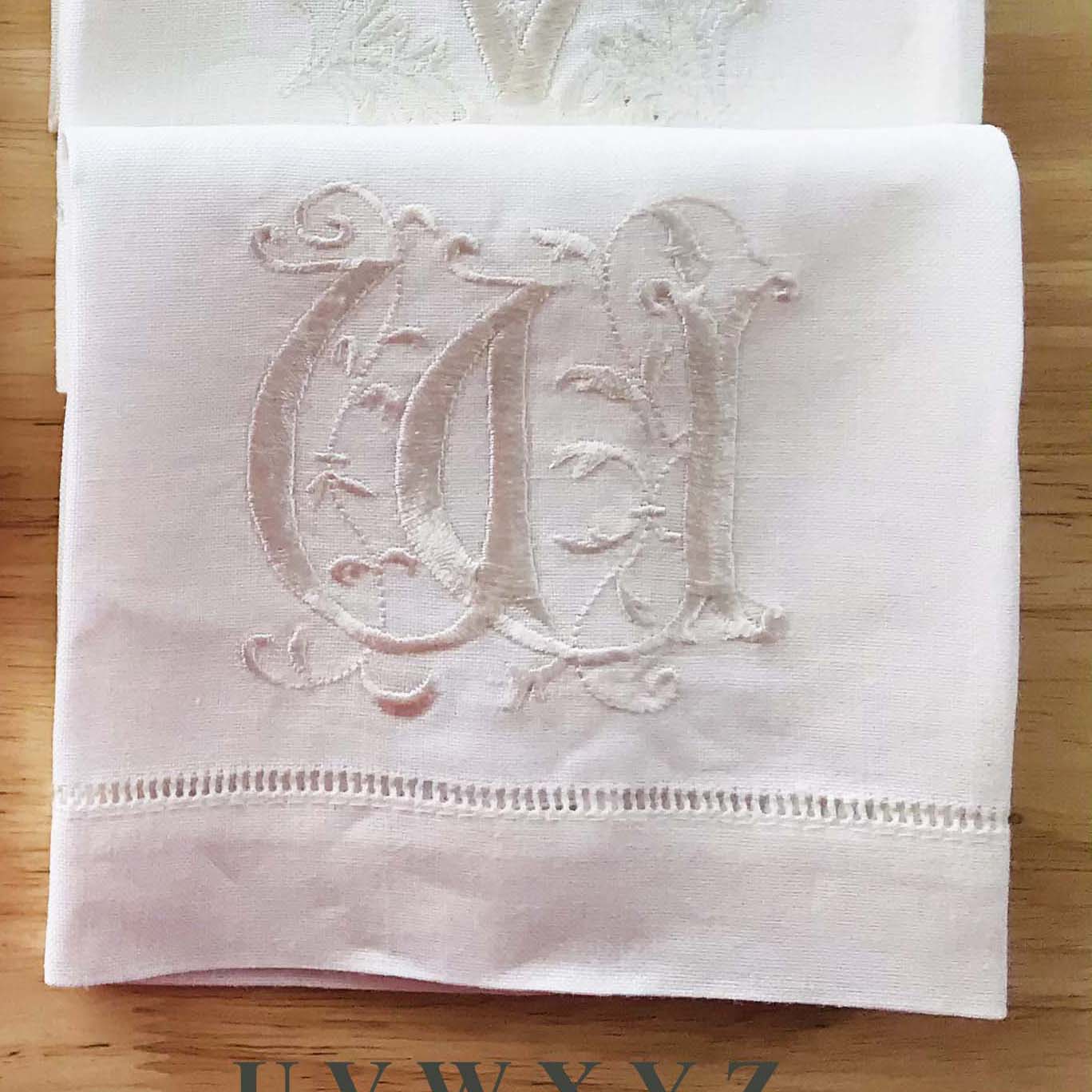 HULIANFU Letters Embroidery  Table Napkin  White Wedding Party Holiday  Decorative  Towel  Rectangular  Hand Towels - Deanwangkt