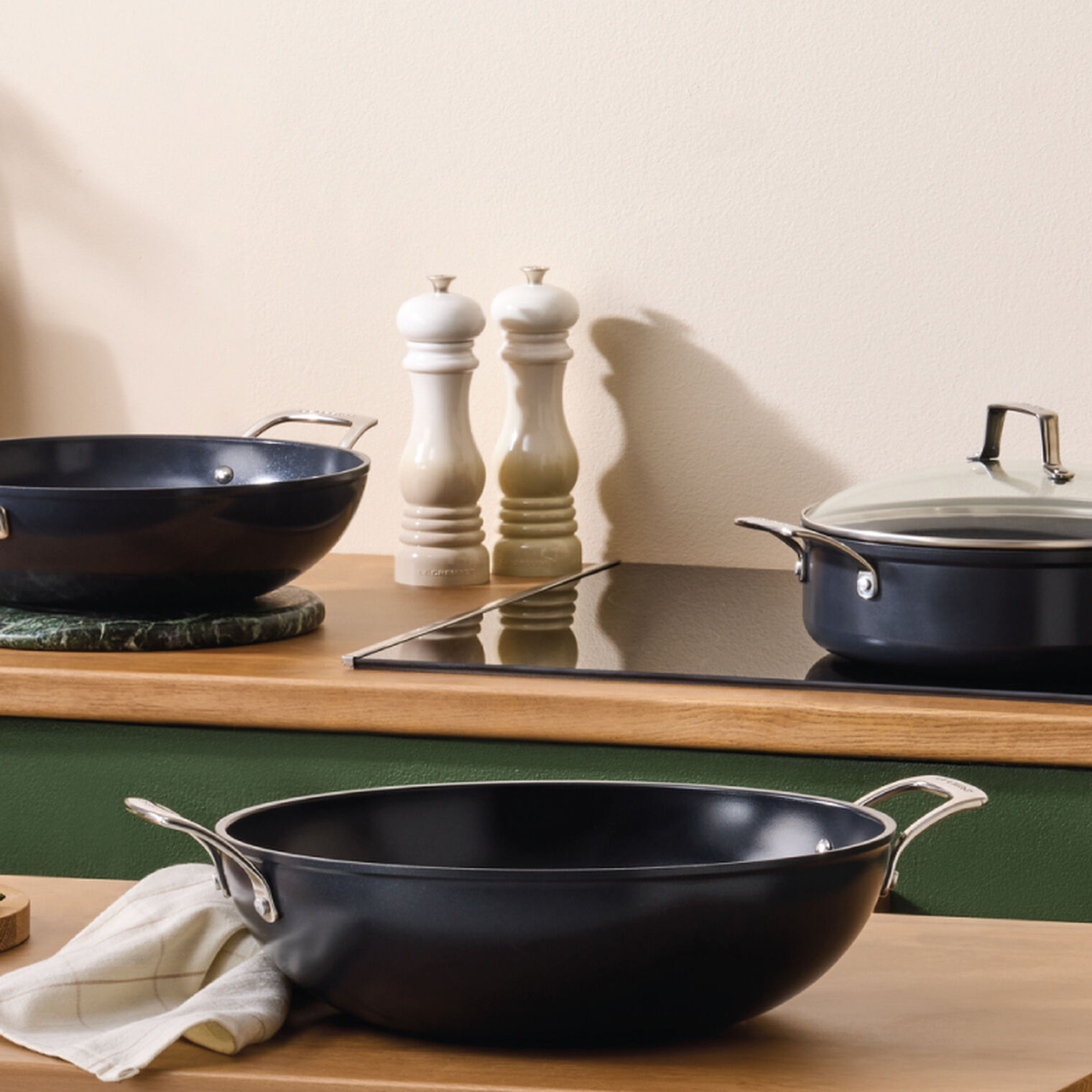 Essential Non-stick Ceramic Wok