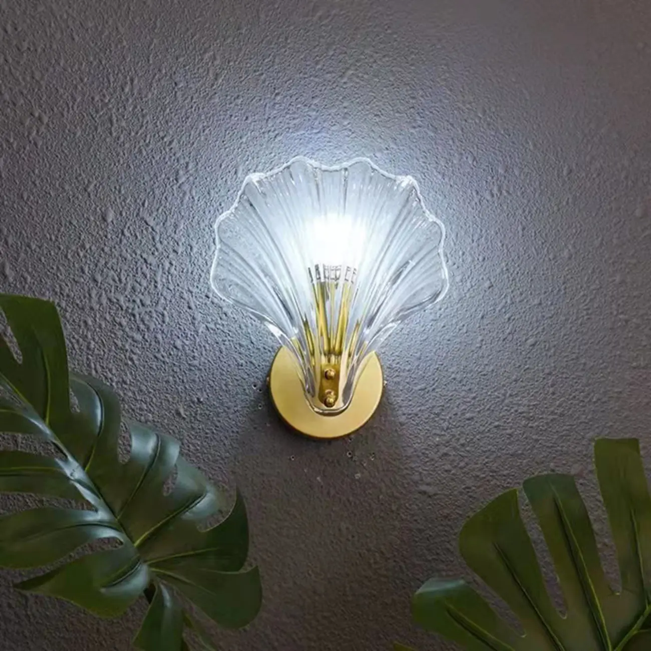 Modern Geometric Metal Vanity Lights with Glass Shell Shade