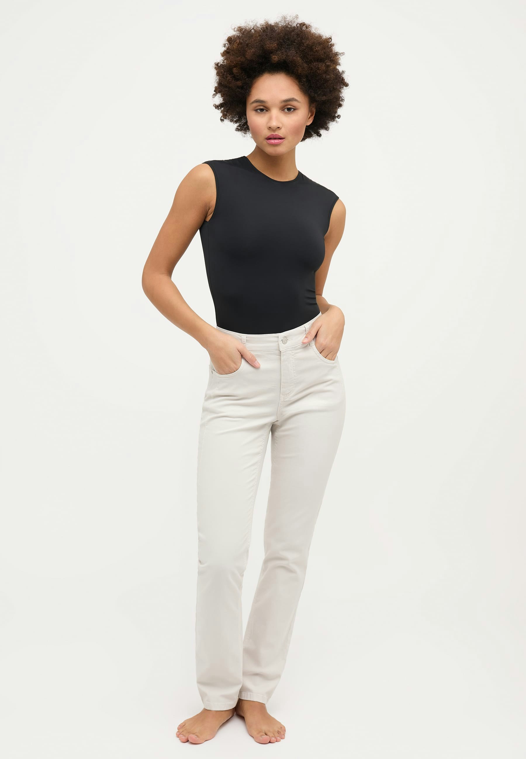 Slim Fit Hose Damen – Leicht & Bequem | Angels