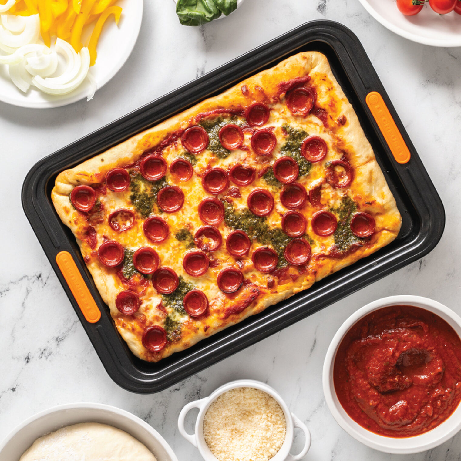 Non-stick Metal Bakeware 2-Piece Sheet Pan Set