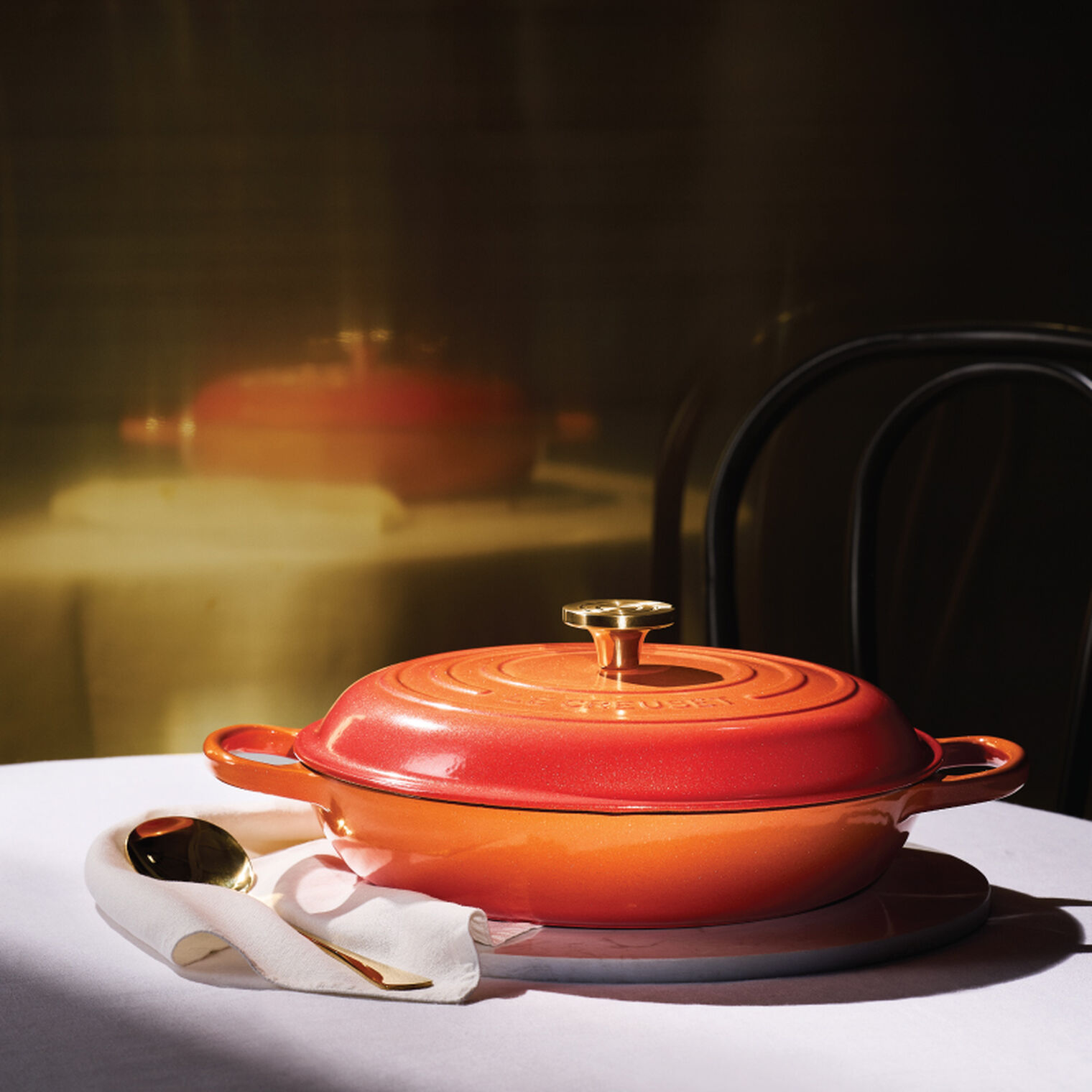 Signature Round Braiser with Crucible Knob