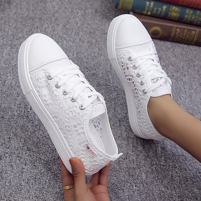 Women's Sneakers White Shoes Plus Size Canvas Shoes Outdoor Daily Wedding Sneakers Summer Flat Heel Round Toe Sporty Basic Casual Walking Shoes Lace Canvas Lace-up Solid Colored White - Deanwangkt
