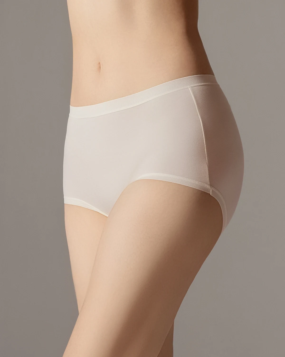 100S cotton skin-friendly barely-there mid-rise women's briefs, high-stretch breathable full-coverage hip-hugging panties with extended gusset, 3-pack