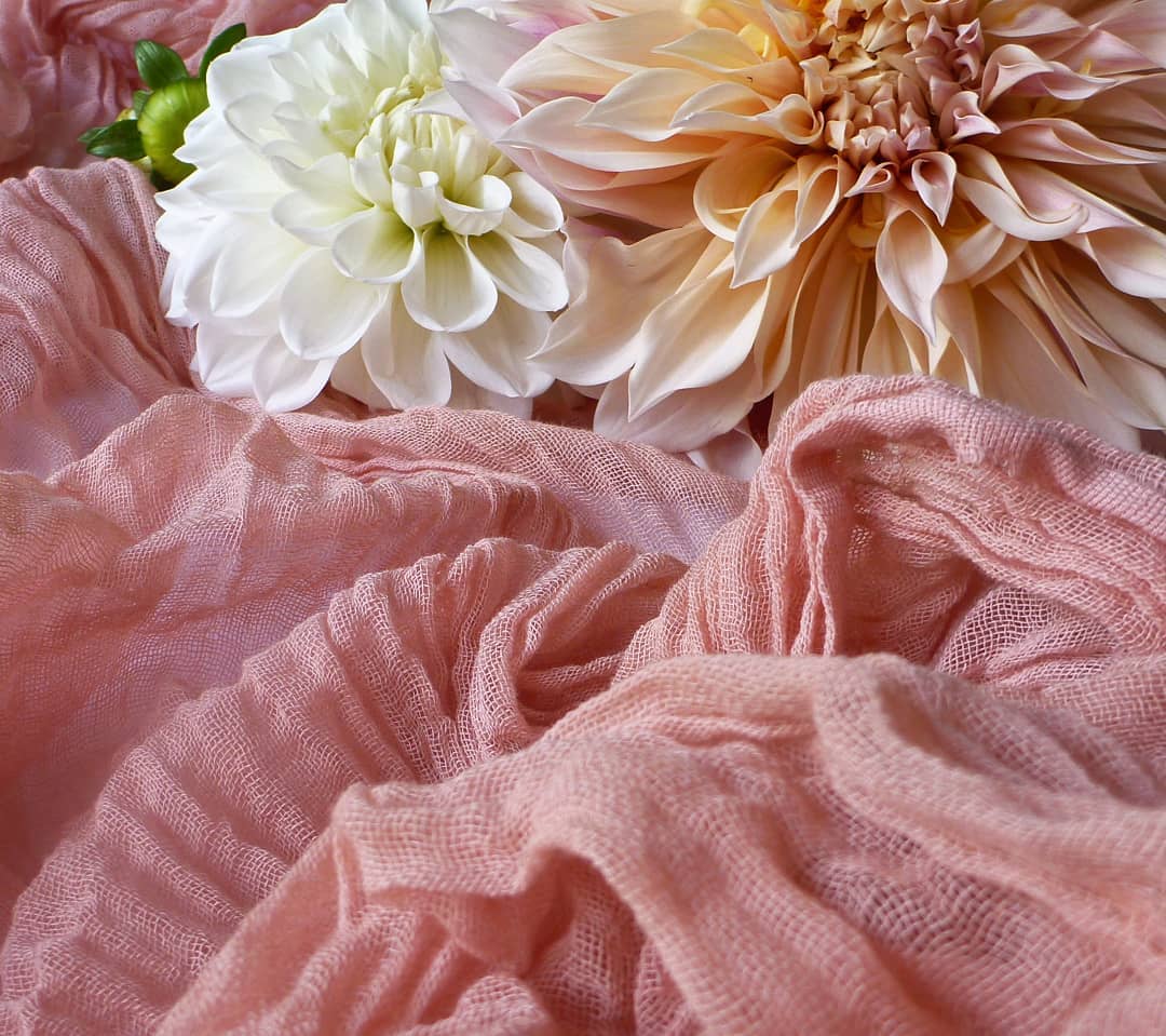 HULIANFU Semi-Sheer Gauze Table Runner Sage Cheesecloth Table Setting Dining Vintage Wedding Party Christmas Banquets Arches Cake Decor - Deanwangkt