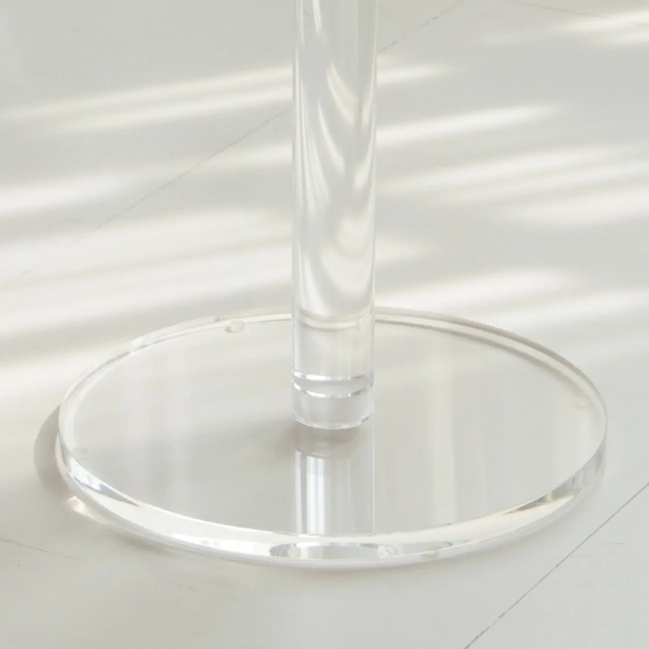 Modern Clear Acrylic Round Pedestal Bar Tables