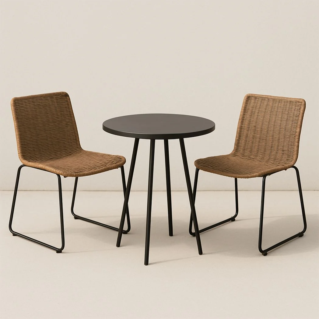 Ensemble de Table et Chaises 3 Pièces en Métal Noir et Rotin pour Intérieur/Extérieur