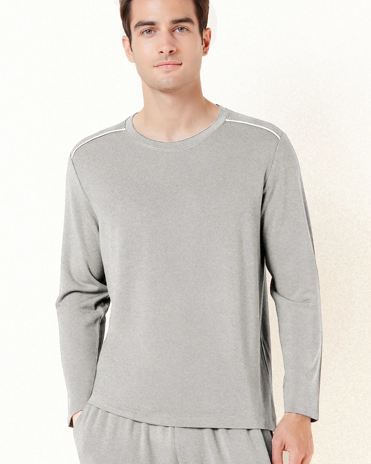 Simple round-neck gentleman homewear long-sleeve long-pants set, loose casual men's pajamas for layering or wearing on its own