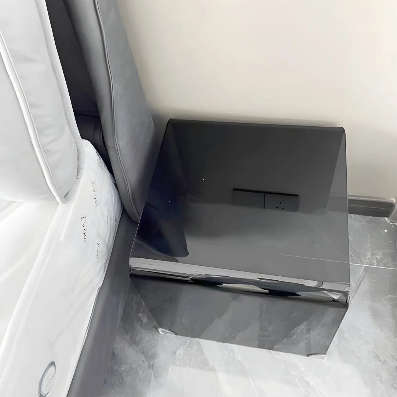 Stylish Clear Glass Nightstand with Open Shelf