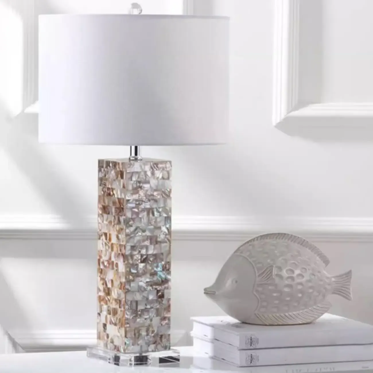 Elegant Shell Base LED Table Lamp with Linen Shade