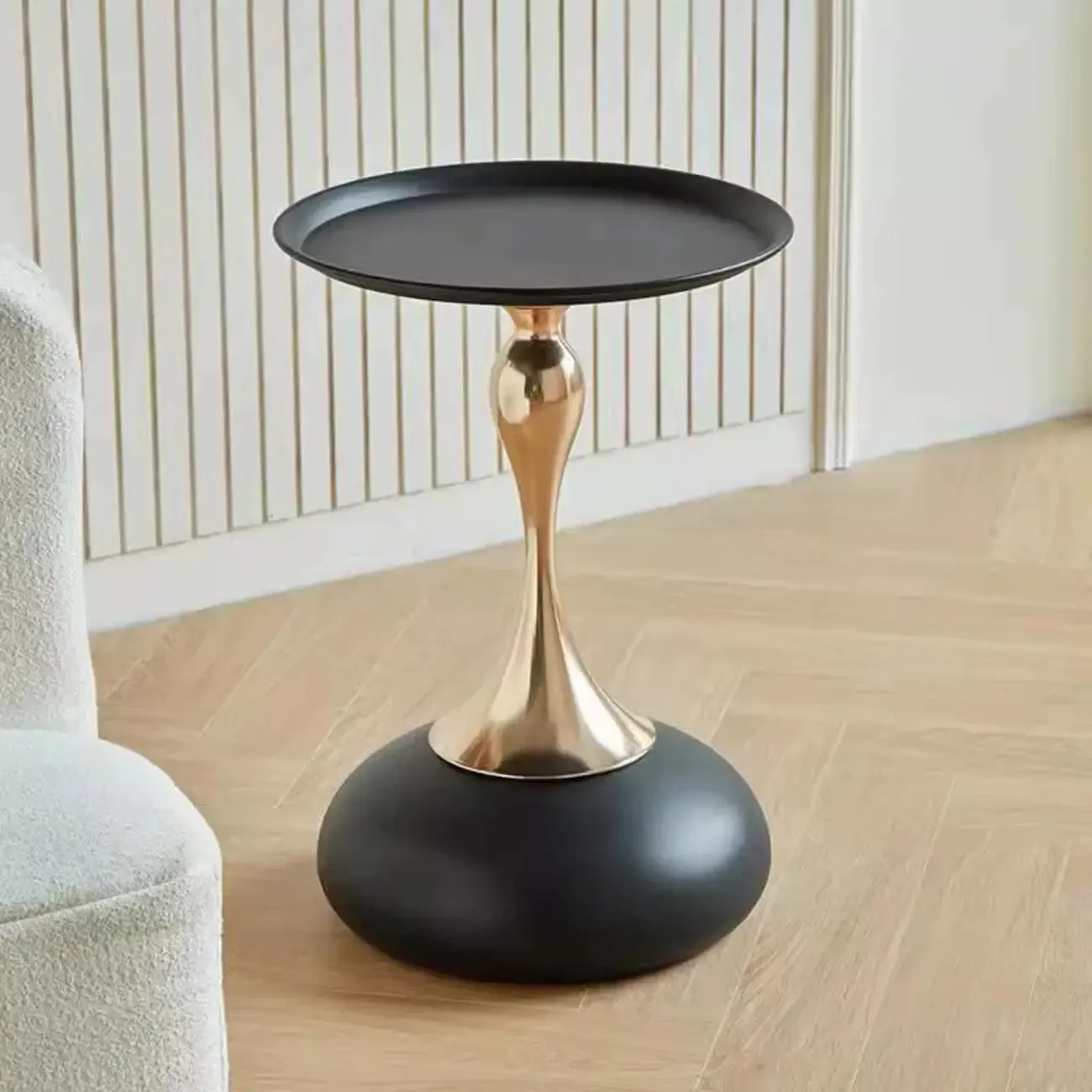 Elegant Black Stainless Steel Round Side Table