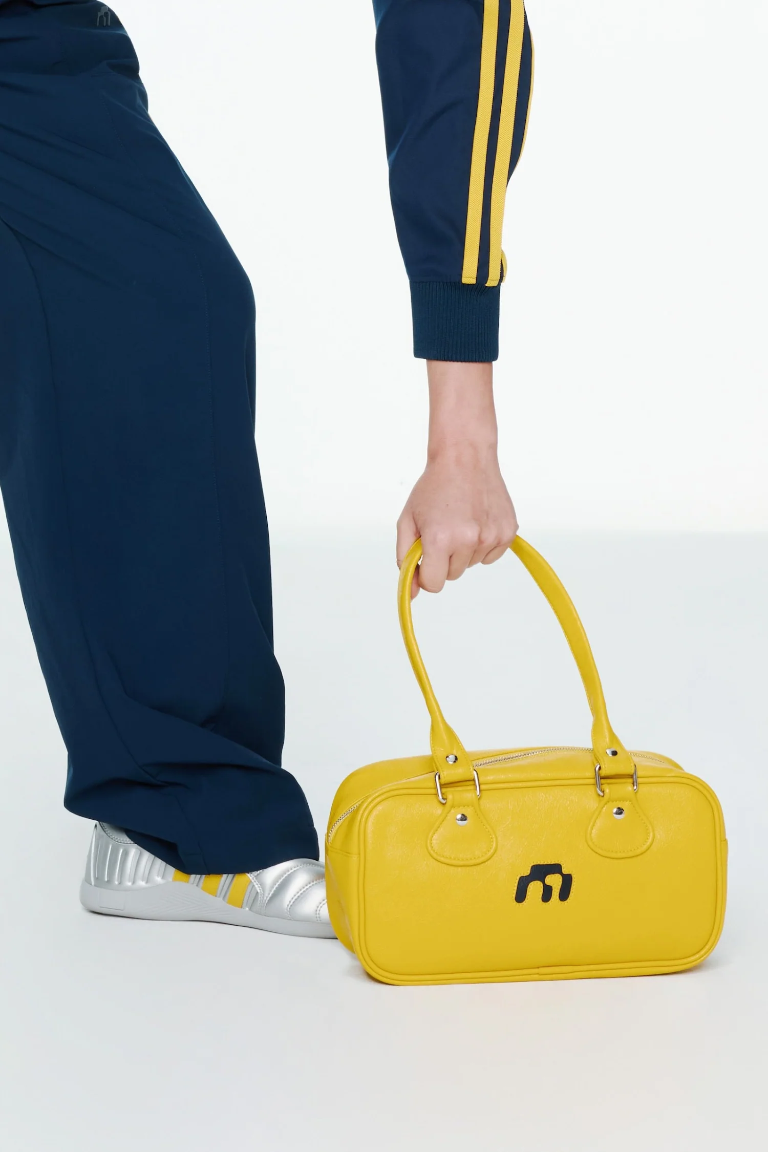 ADIDAS HANDBAG - HAZY YELLOW