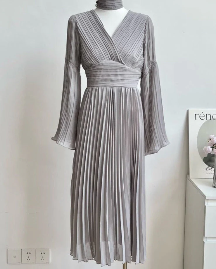 Hulianfu V Neck Flare Sleeve White Dress Fashion French Style Long Sleeve Dress for Women Elegant Chic Midi Vintage Dress - Deanwangkt
