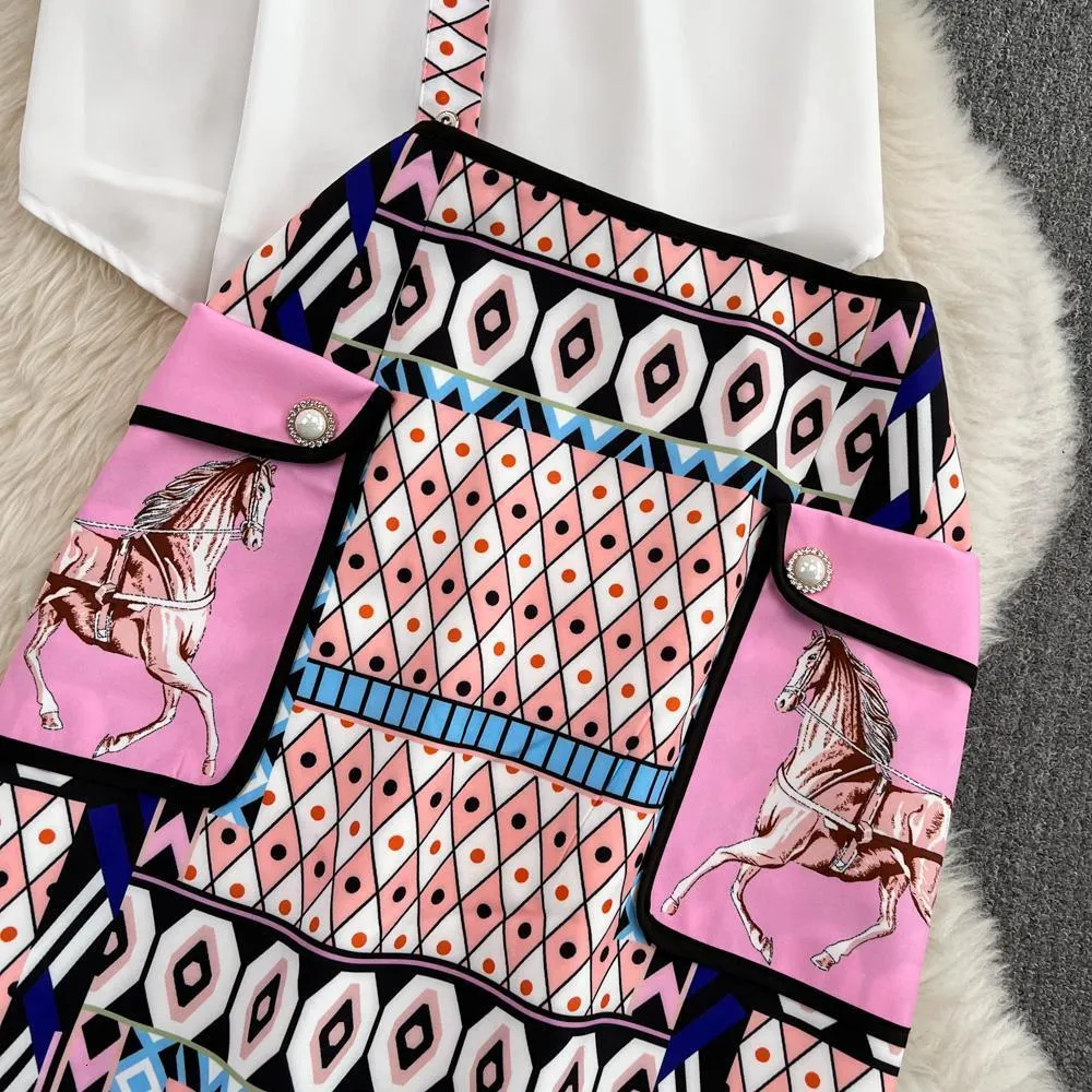 Two Piece Dress Summer Fashion Runway Skirt Suit Women's Short Sleeve Horse Geometry Print Blouse A Line Pocket Mini Skirt 2 Two Piece Set 230829 - Deanwangkt