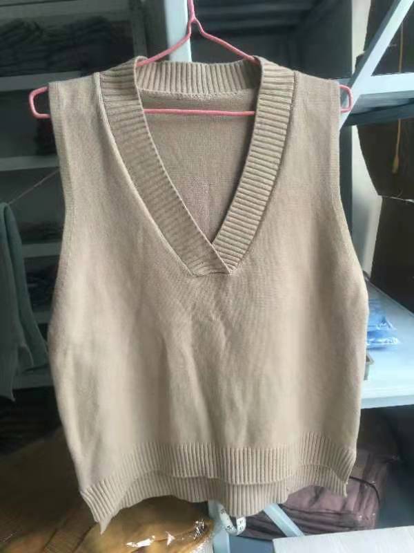 Autumn Women's Sweater Vest V-neck Sleeveless Irregular Casual Loose Knitted Pullover Tops Female Outerwear - Deanwangkt