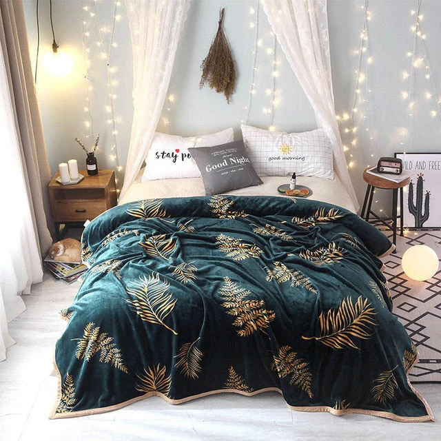 HULIANFU Soft Solid Blanket Fleece Flannel Blanket Adult Sofa Bedding Manta Red Green Blue Flannel Throw - Deanwangkt