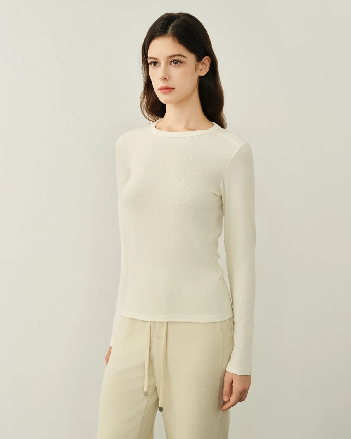 Autumn and Winter Soft Wool Cotton Top, Women's Set-In Shoulder Crew Neck Long-Sleeve Base Layer, High-Stretch Slimming, Warm Inner Layer for layering or wearing on its own