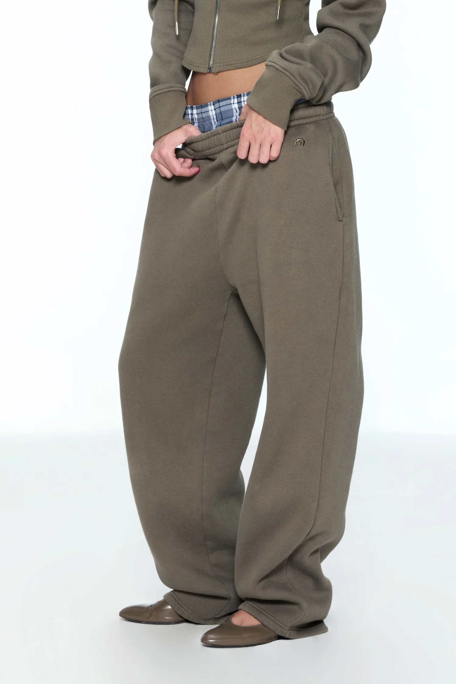ZEV SWEATPANT - OLIVE