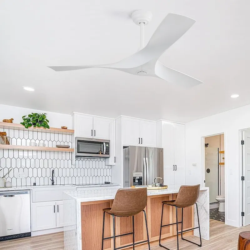 52  Wood Ceiling Fan with Remote Control