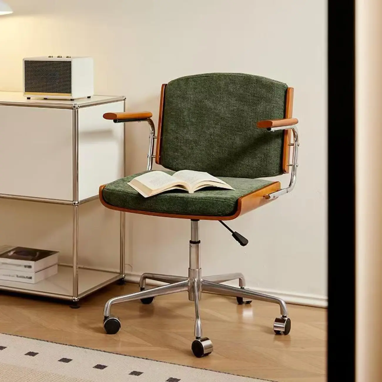 Modern Green Fabric Ergonomic Swivel Office Chair