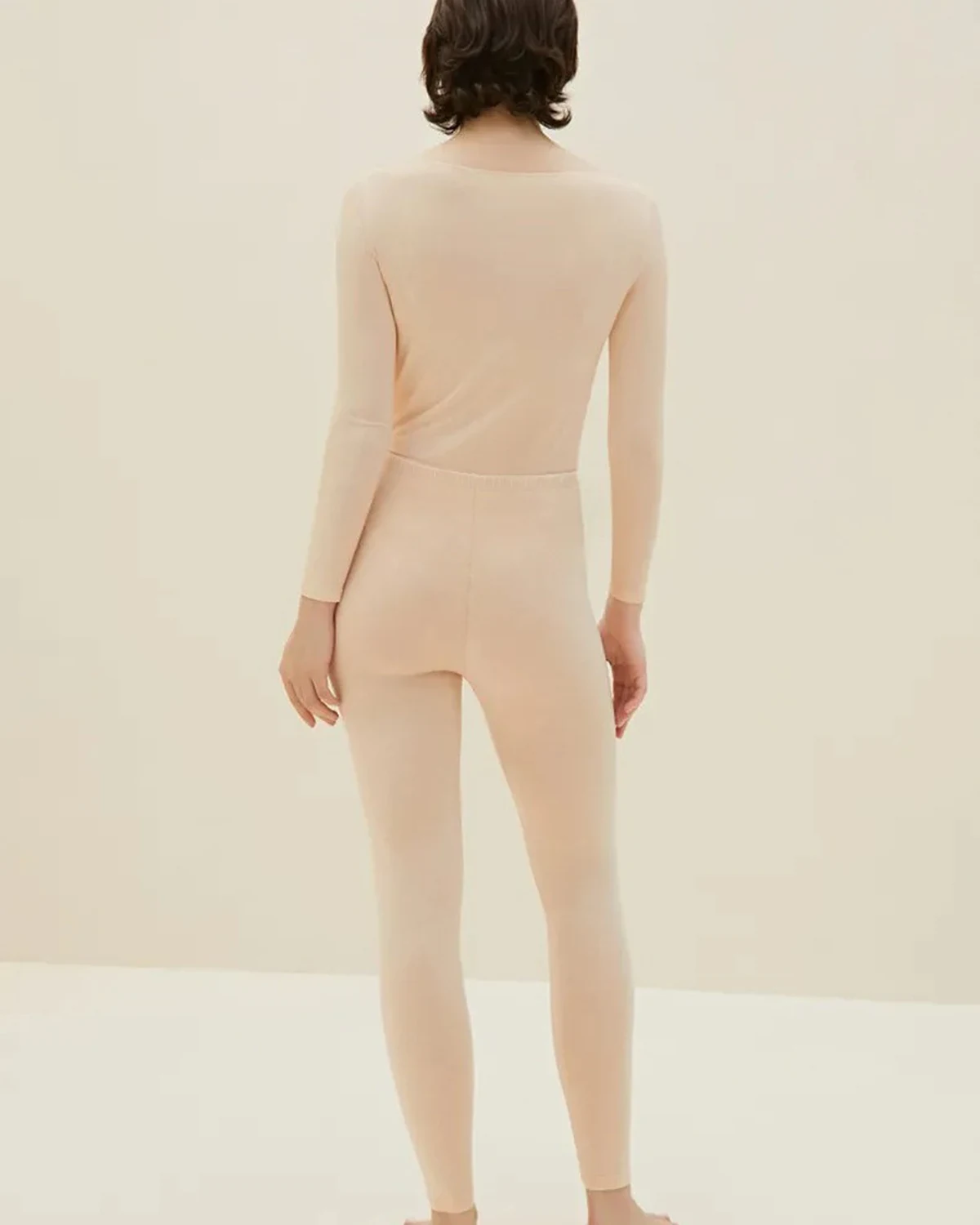Fall/Winter modal high-stretch soft thermal underwear set for women, lightweight invisible heat-retaining top and bottoms pajama set