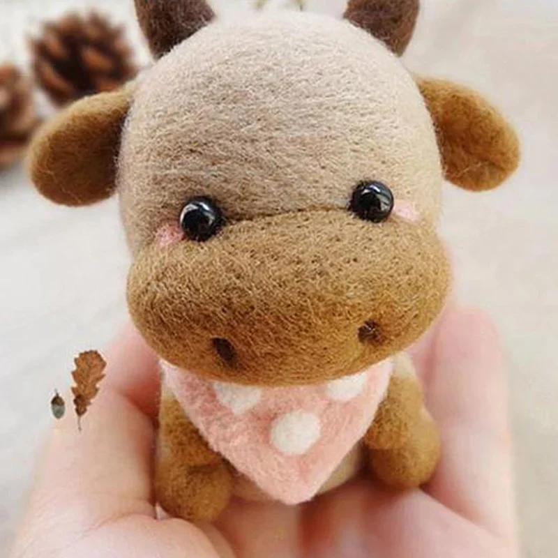 HULIANFU Non-Finished Felt Kit Cute Animal Collection Panda Squirrel Cat Penguin Doll Wool Felt Poked Kitting DIY Felting Materials - Deanwangkt