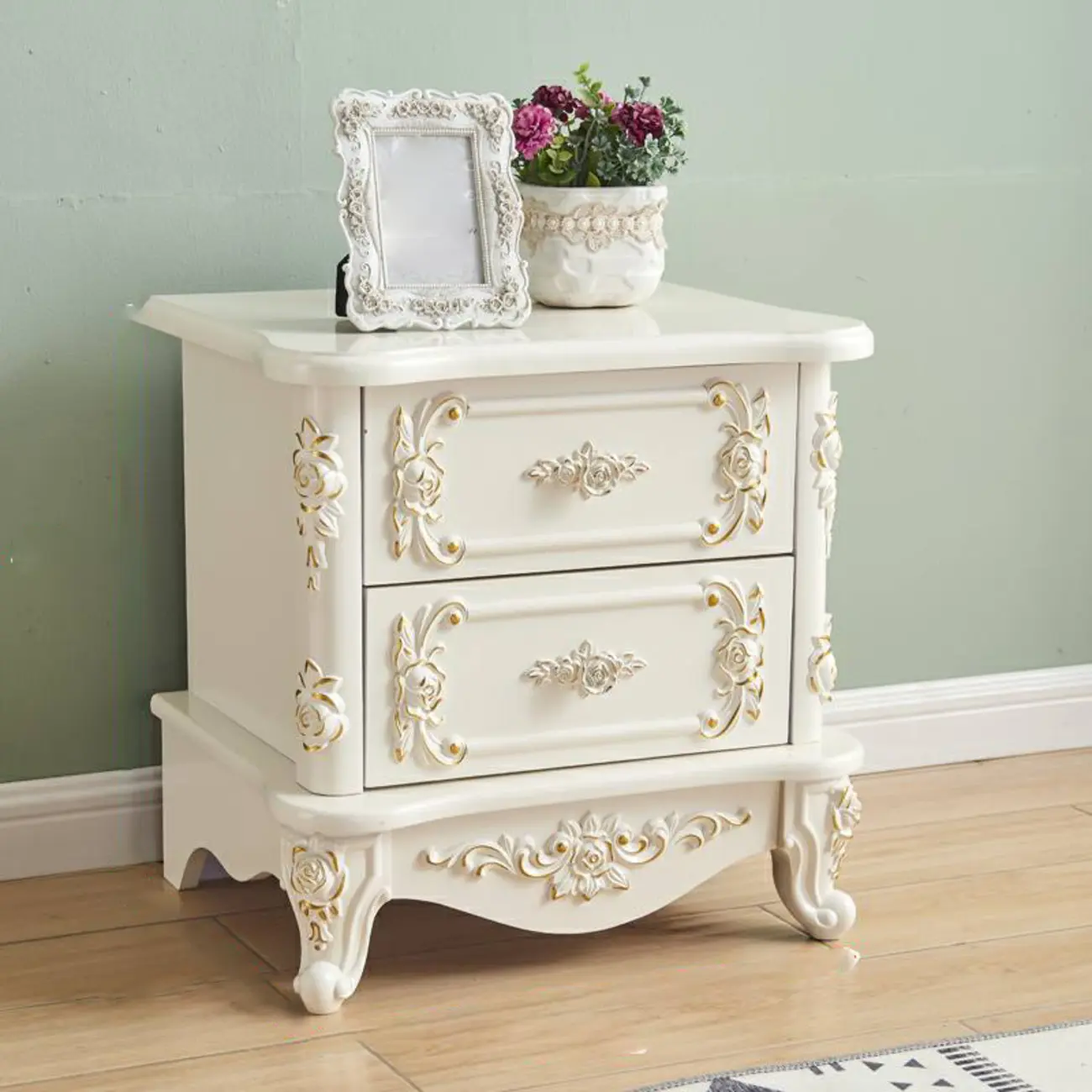Traditional White Wood Carved 3-Drawer Nightstand