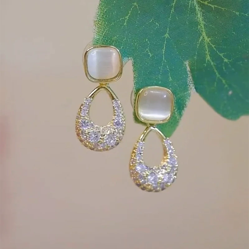 925 silver needle full of diamond water drop earrings, niche design sense, opal stud earrings, temperament versatile and fashionable short earrings. - Deanwangkt