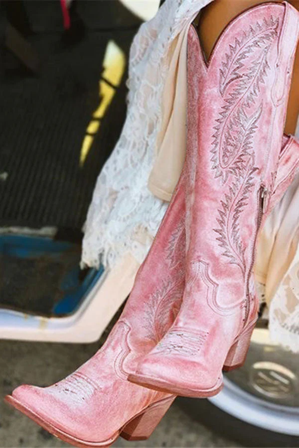 hulianfu Feather Embroidery Sweet Boots - Deanwangkt