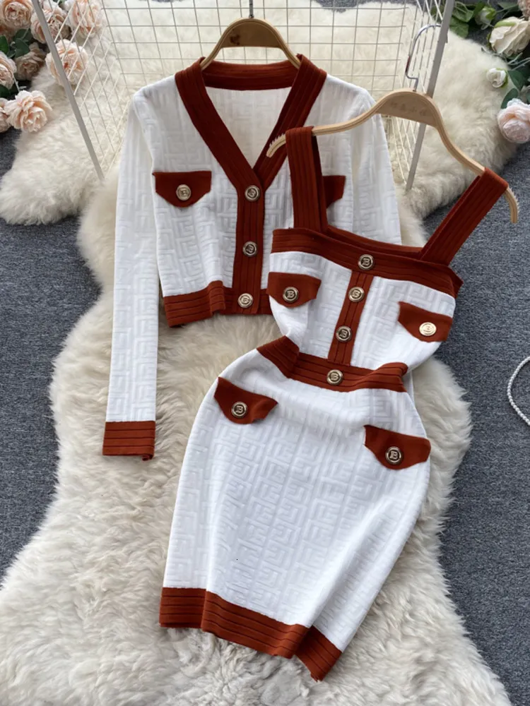 Two Piece Dress Autumn Womens es Knitwear Suits Small Fragrance Knitted Cardigan Coat Suspender Knit Streetwear Sets 221115 - Deanwangkt