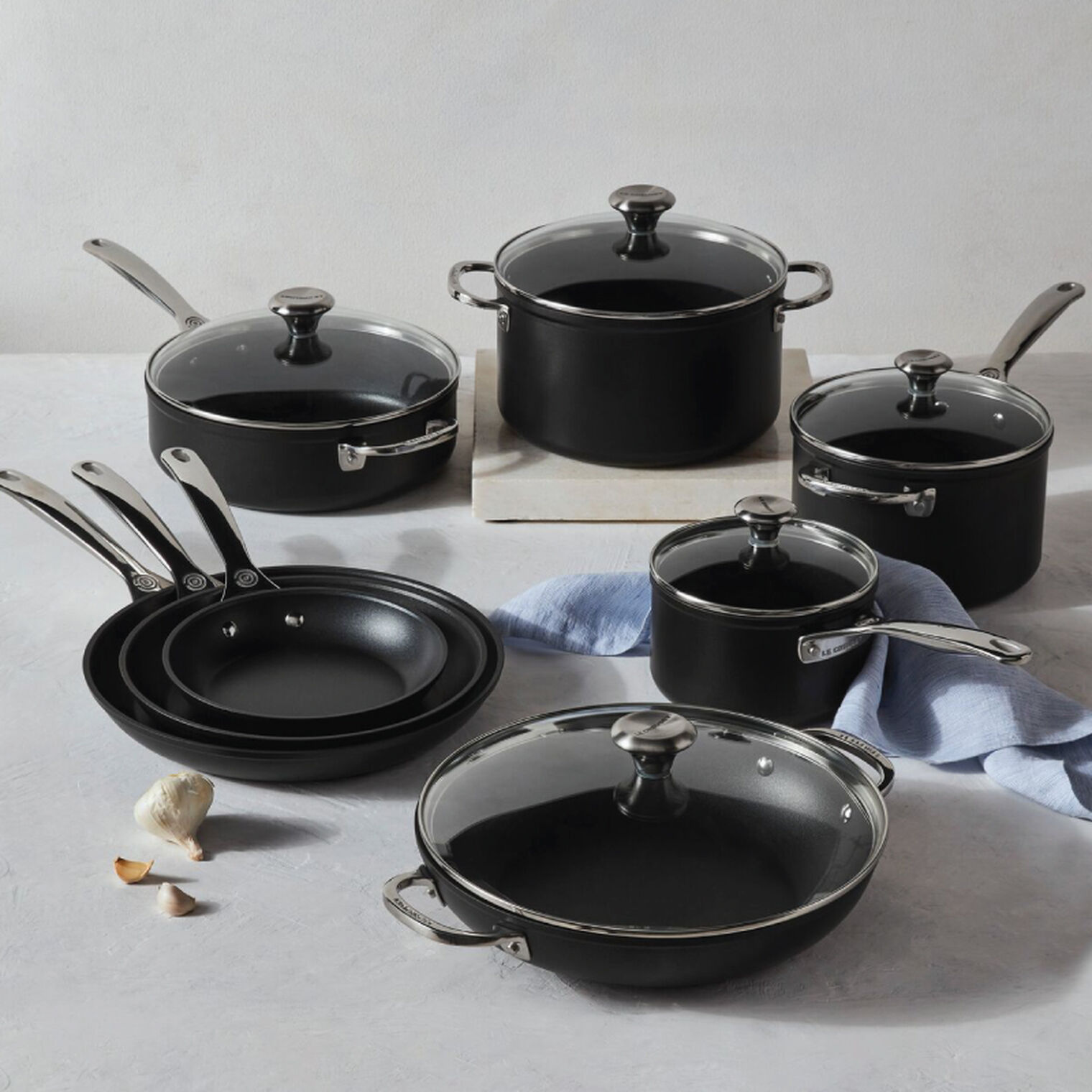 Toughened Non-stick PRO 13-Piece Cookware Set