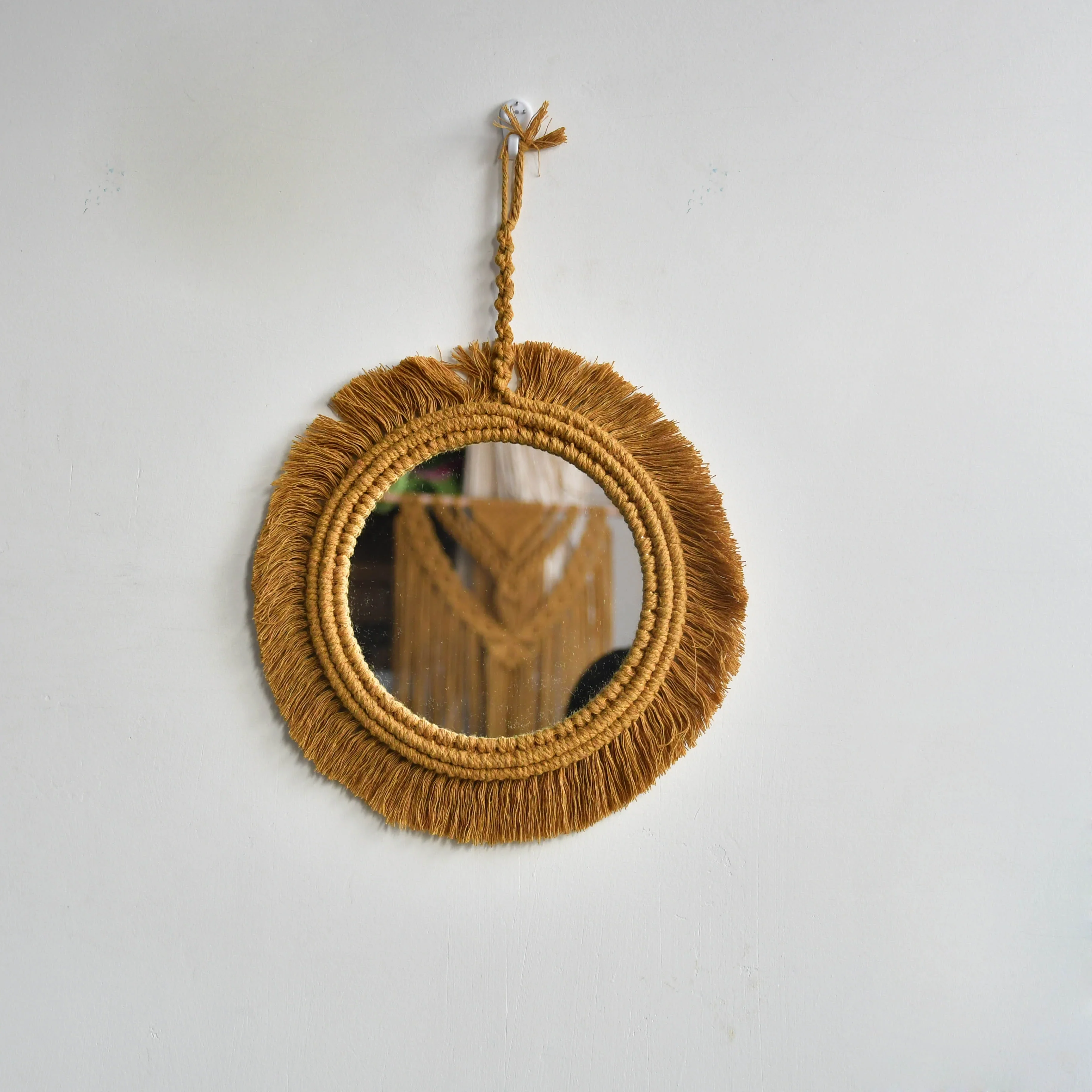 HULIANFU New arrival handmade macrame taperstry with mirror taperstry mirror wall hanging mirror Bohemian mirror - Deanwangkt