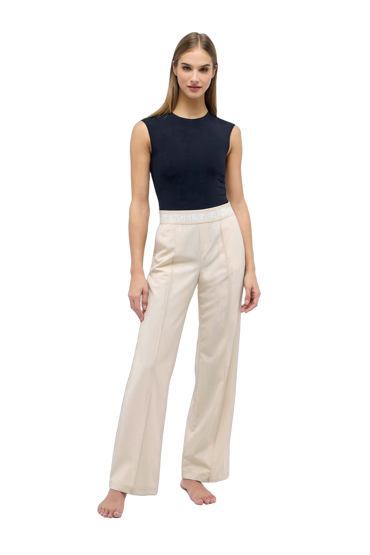 Hose mit relaxed Passform – Rückansicht