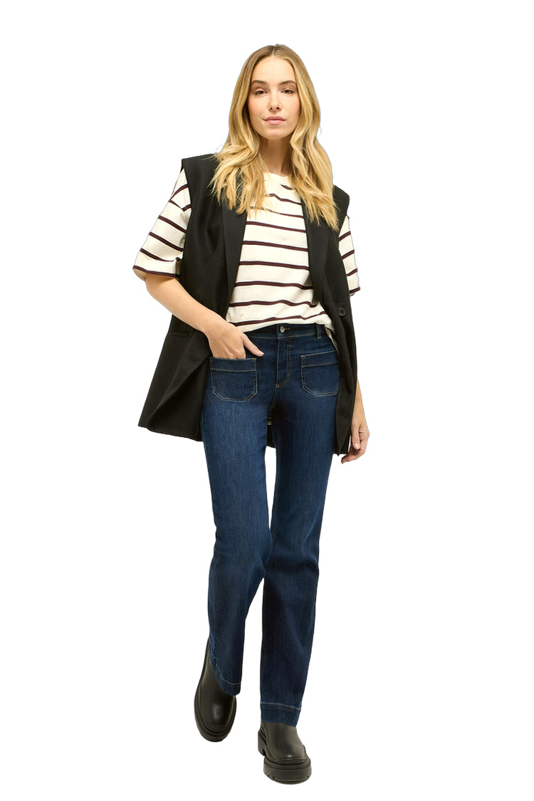 Jeans mit Comfort-Stretch und recyceltem Polyester – Rückansicht