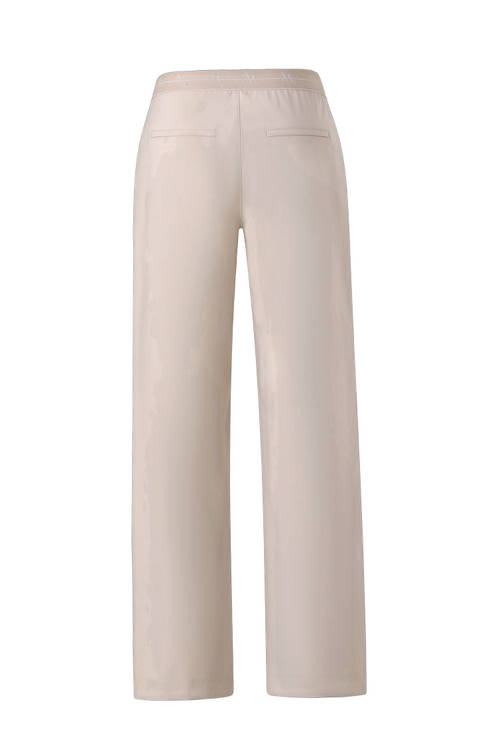 Leichte Damenhose – Nahaufnahme
