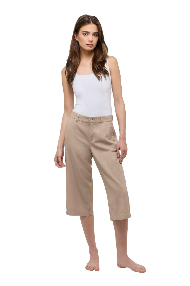 Sommerhose mit Paspeltaschen – Rückansicht