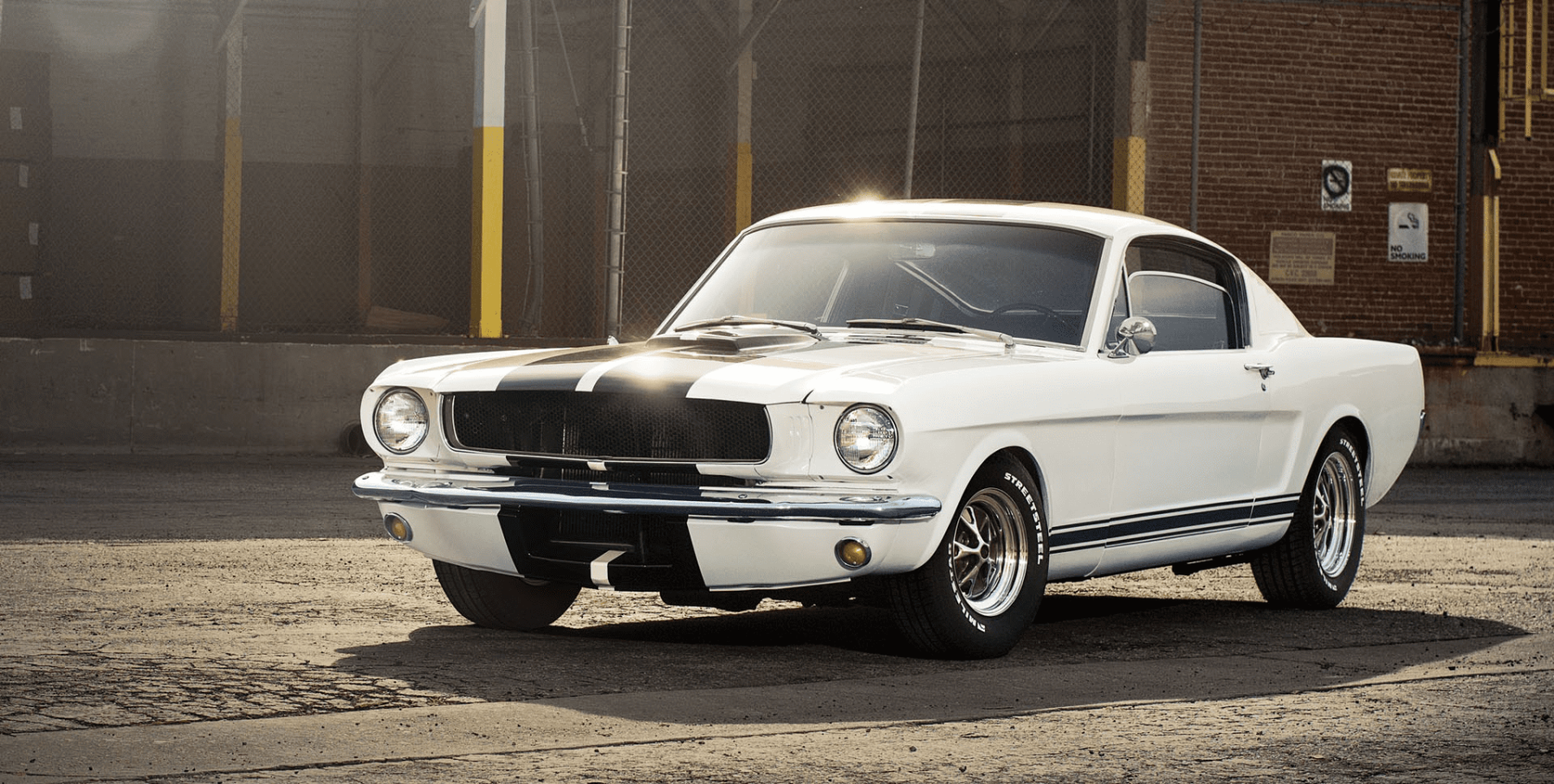 Milestar STREETSTEEL 235/70R15 102T All-Season Performance Tire for Classic Cars