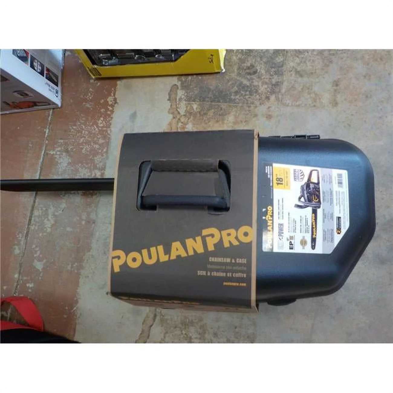 Poulan Pro 18′′ Gas Chainsaw, 42cc Engine, Handheld Power Tool
