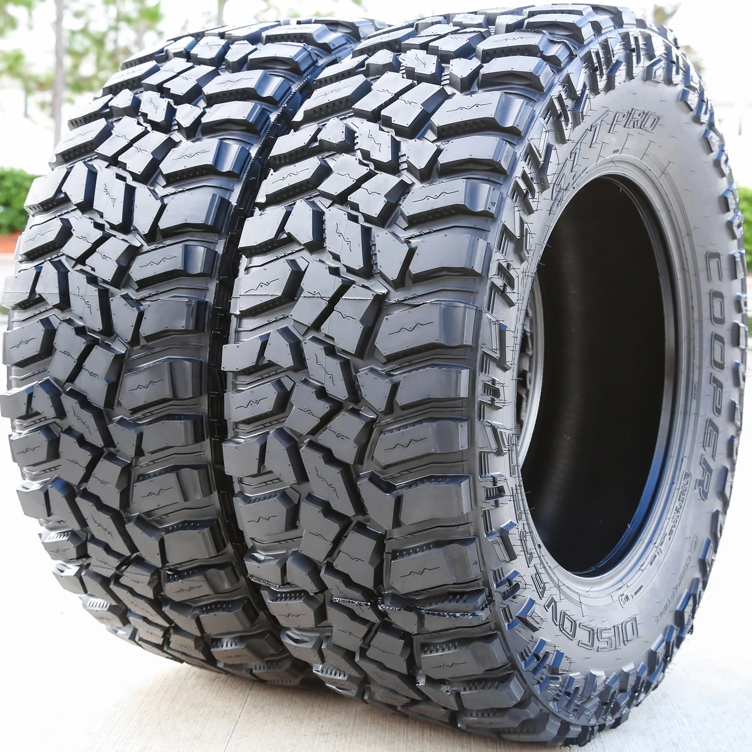 Cooper Discoverer STT Pro 35X12.50R20 Mud Terrain Tires – 10 Ply, All Season, Light Truck (Set of 2)