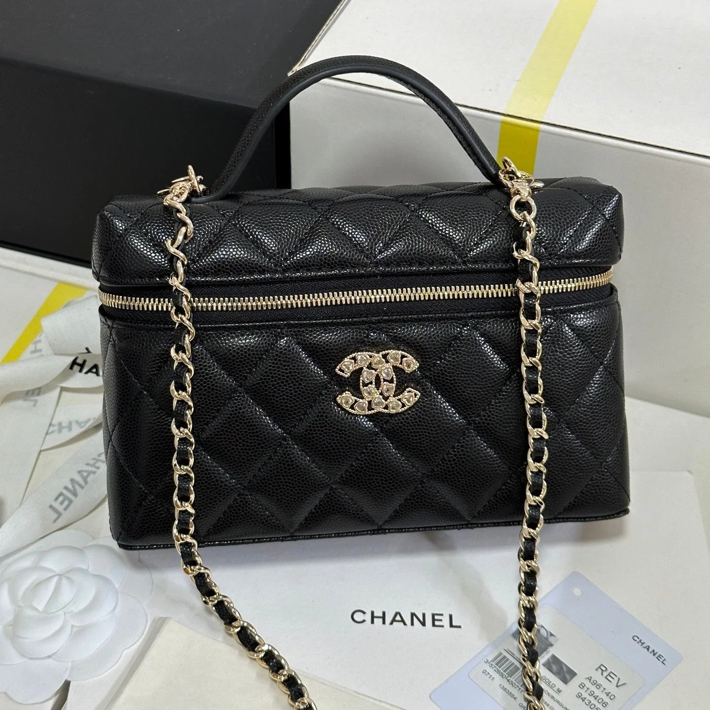 CHANEL 25P Vanity Case 19.5cm Black Calfskin Heart Rhinestone 243613