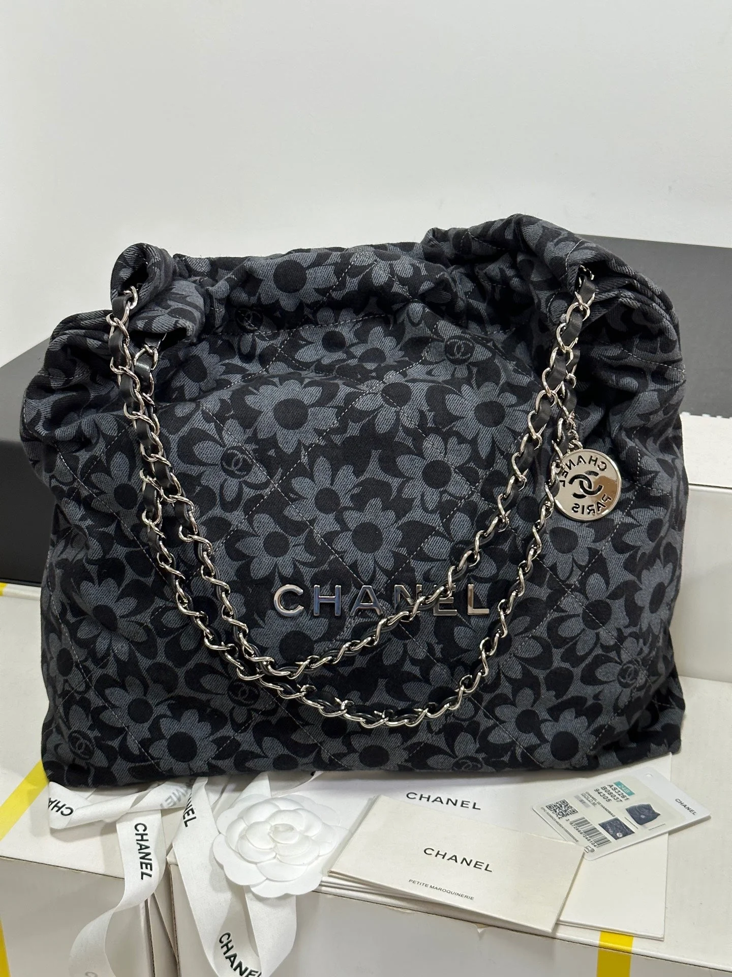 CHANEL 22 Bag Gray Black Camellia Pattern Demin Silver Hardware 243625